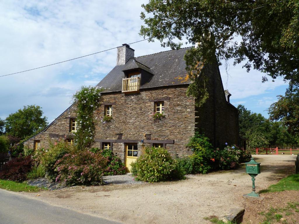 Chambre D'Hotes Saint Jacob Relais De Chasse Du XVIII Siecle Les Fougerêts Buitenkant foto